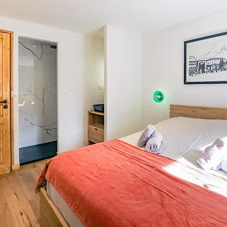 Cocoon - Jardin Prive Au Coeur De Apartmán *